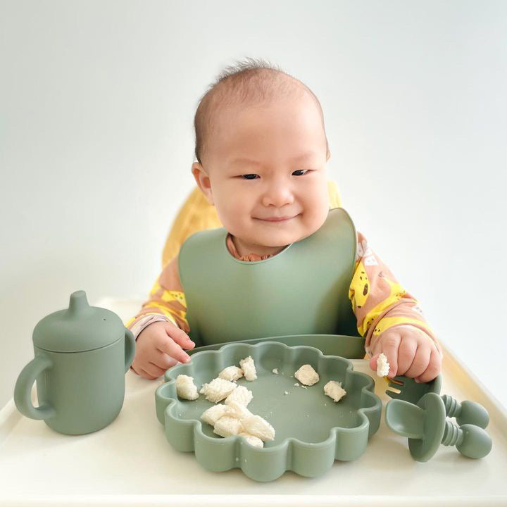 Dinnerware Essentials Starter Set