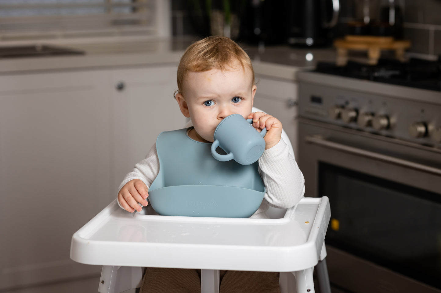 Spout Cup + Handles